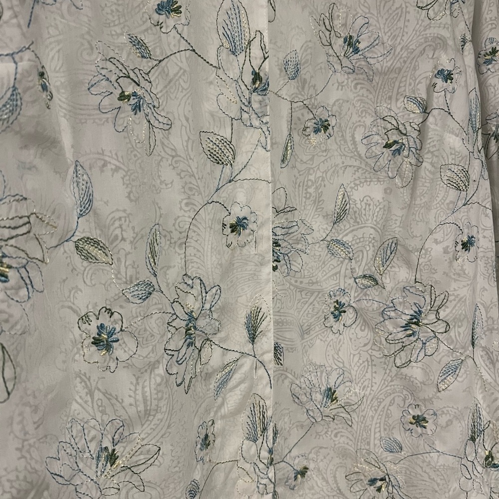 Alfred Dunner Women's White Green Floral Button Up Blouse Lightweight Size 22W - Picture 2 of 7